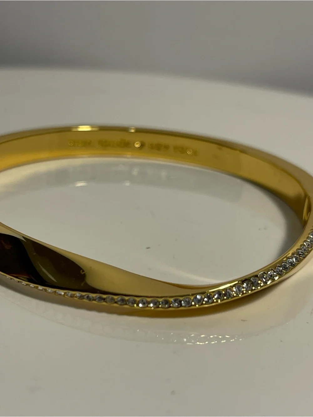 kate spade New York "Do The Twist" Hinged Bangle - NWOT ** - Picture 3 of 4